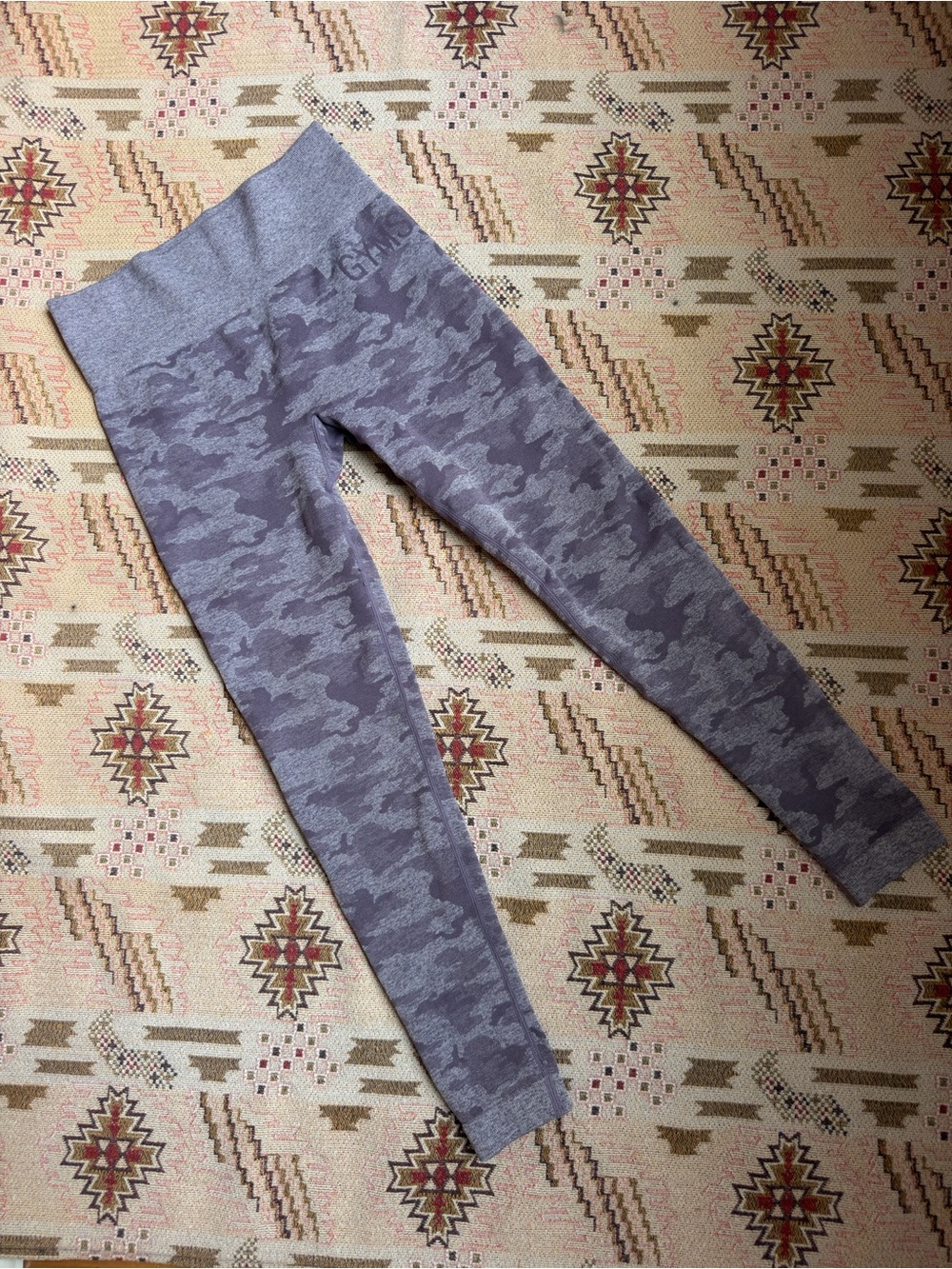 Gymshark adapt seamless purple camo leggings